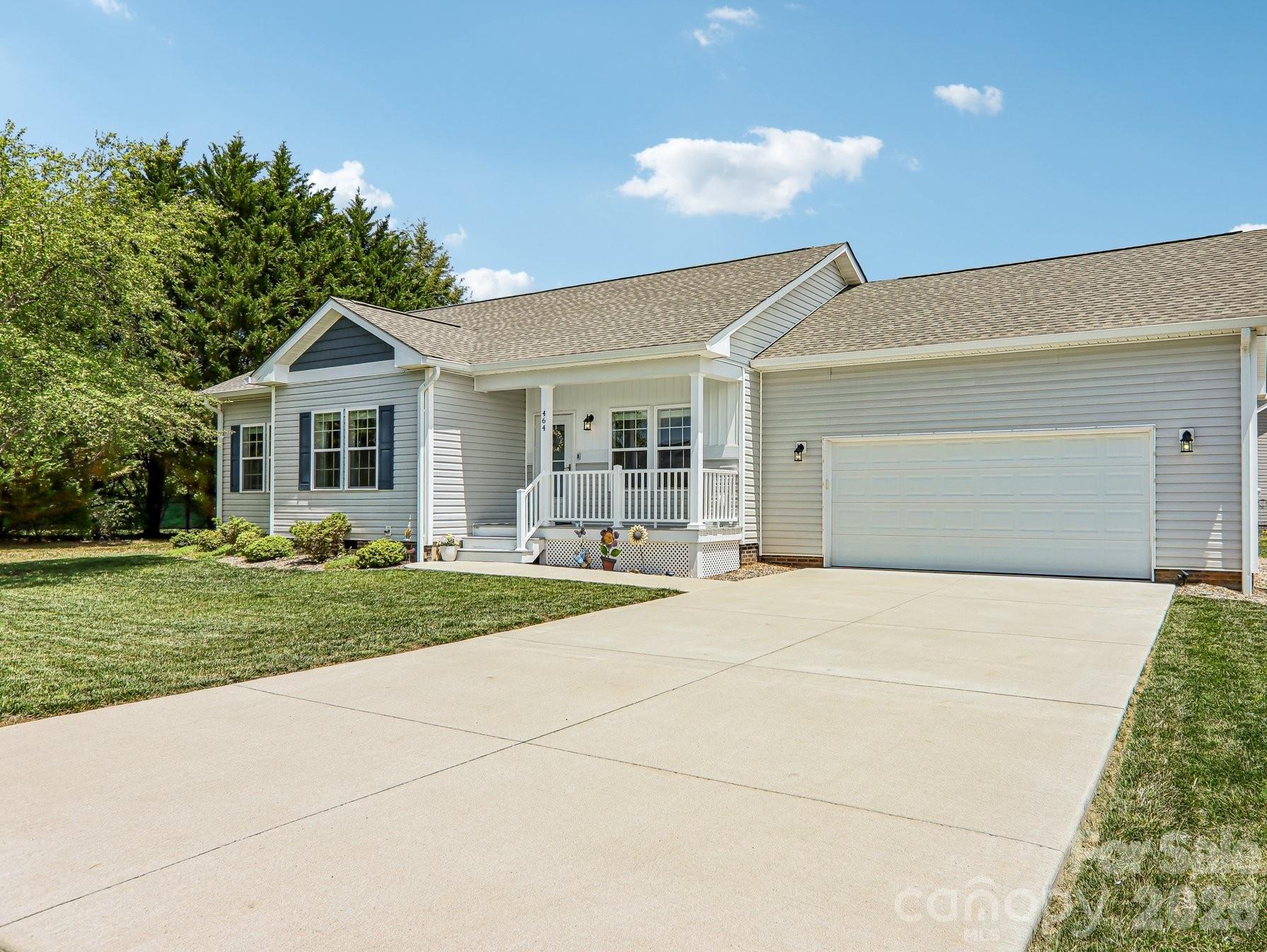 464 Riverwind Drive Hendersonville NC 28739