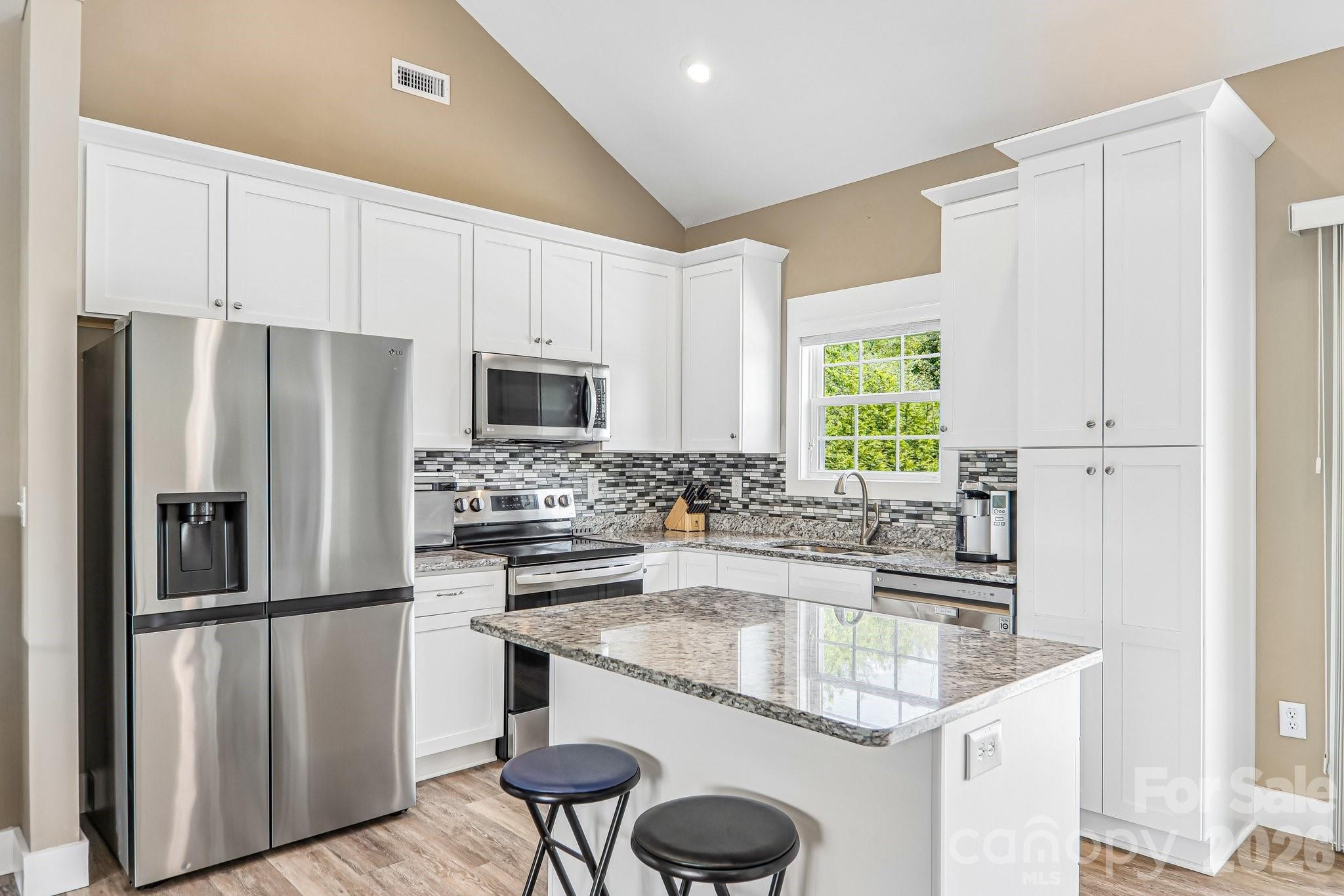 464 Riverwind Drive Hendersonville NC 28739