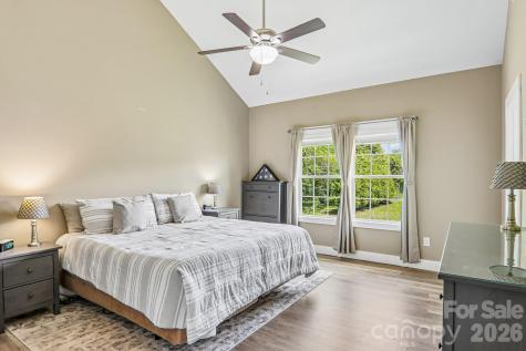 464 Riverwind Drive Hendersonville NC 28739