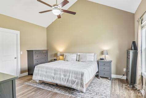 464 Riverwind Drive Hendersonville NC 28739
