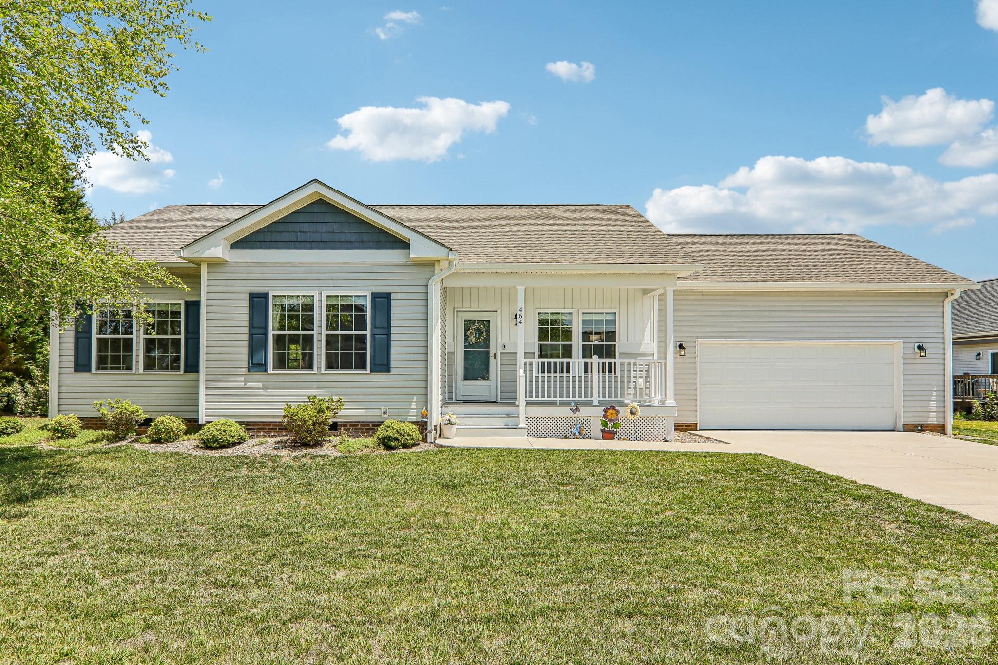 464 Riverwind Drive Hendersonville NC 28739