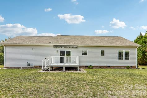 464 Riverwind Drive Hendersonville NC 28739