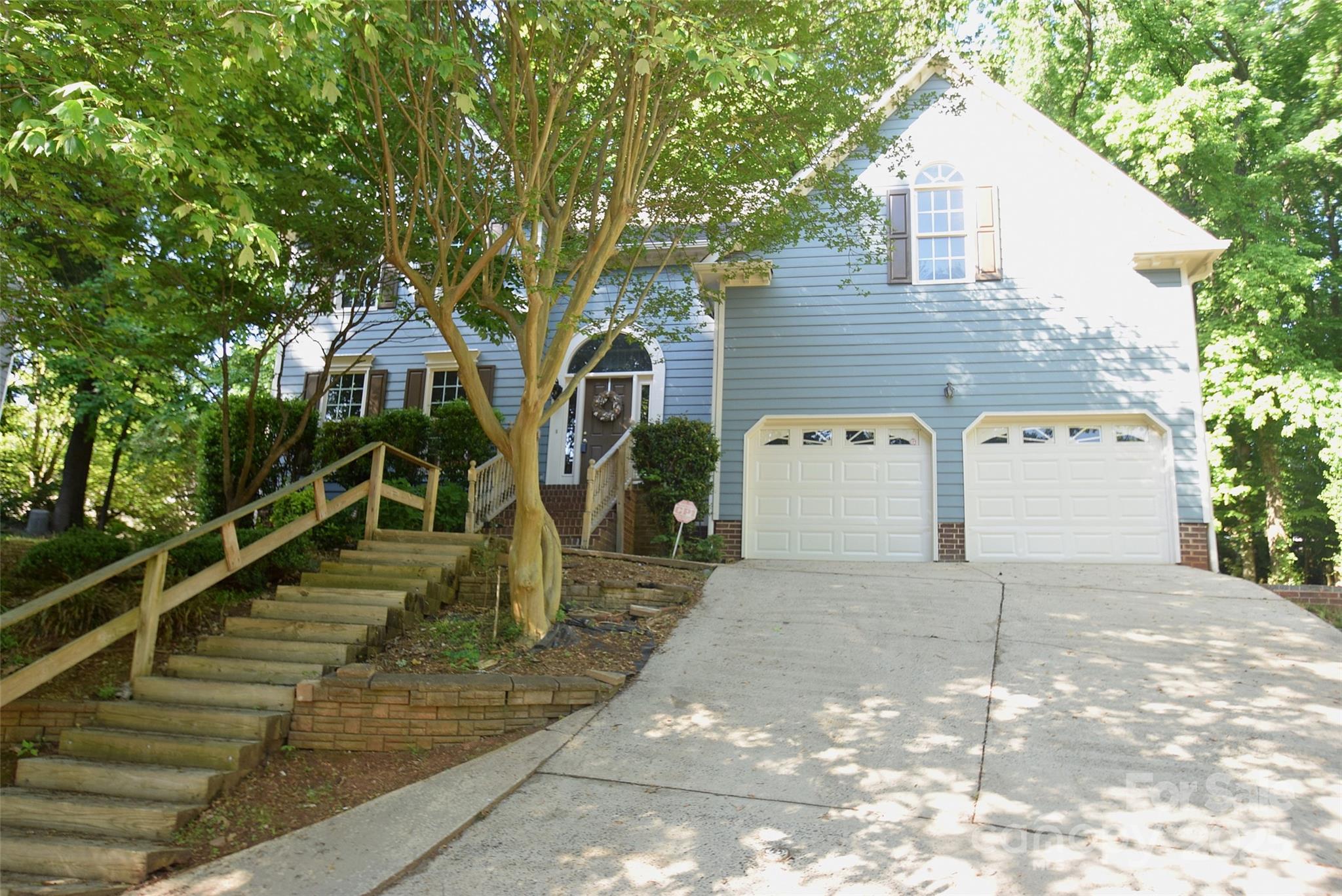 4704 Beech Crest Place Charlotte NC 28269