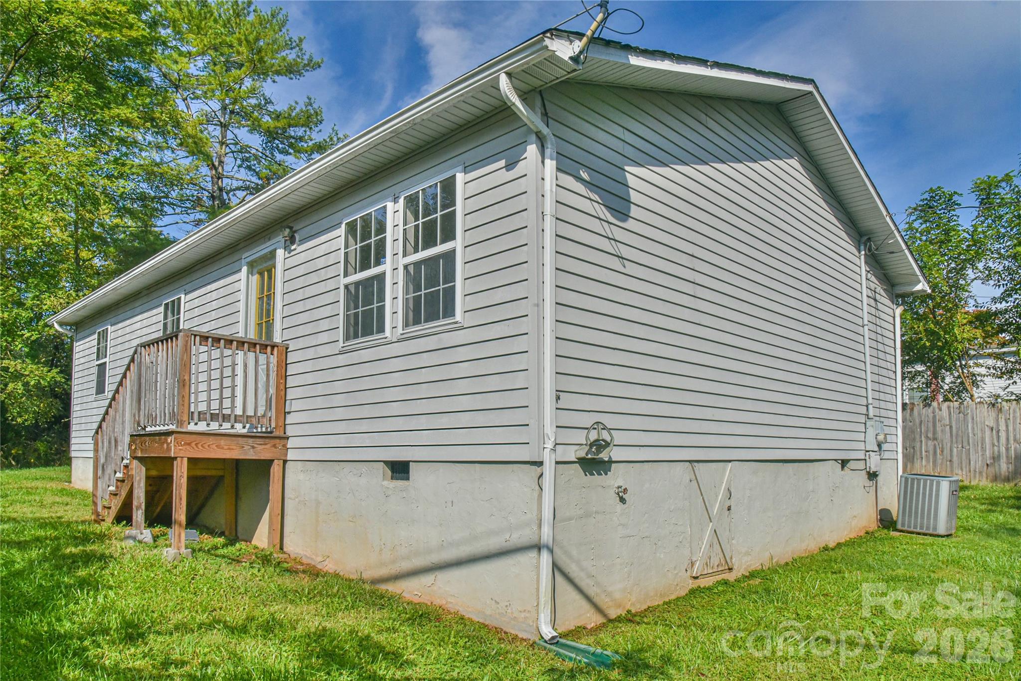12 Moody Street Candler NC 28715