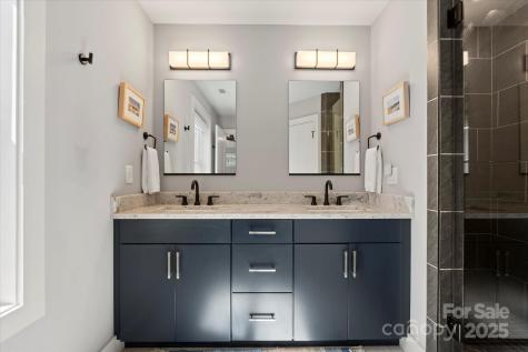 152 Joyner Avenue Asheville NC 28806