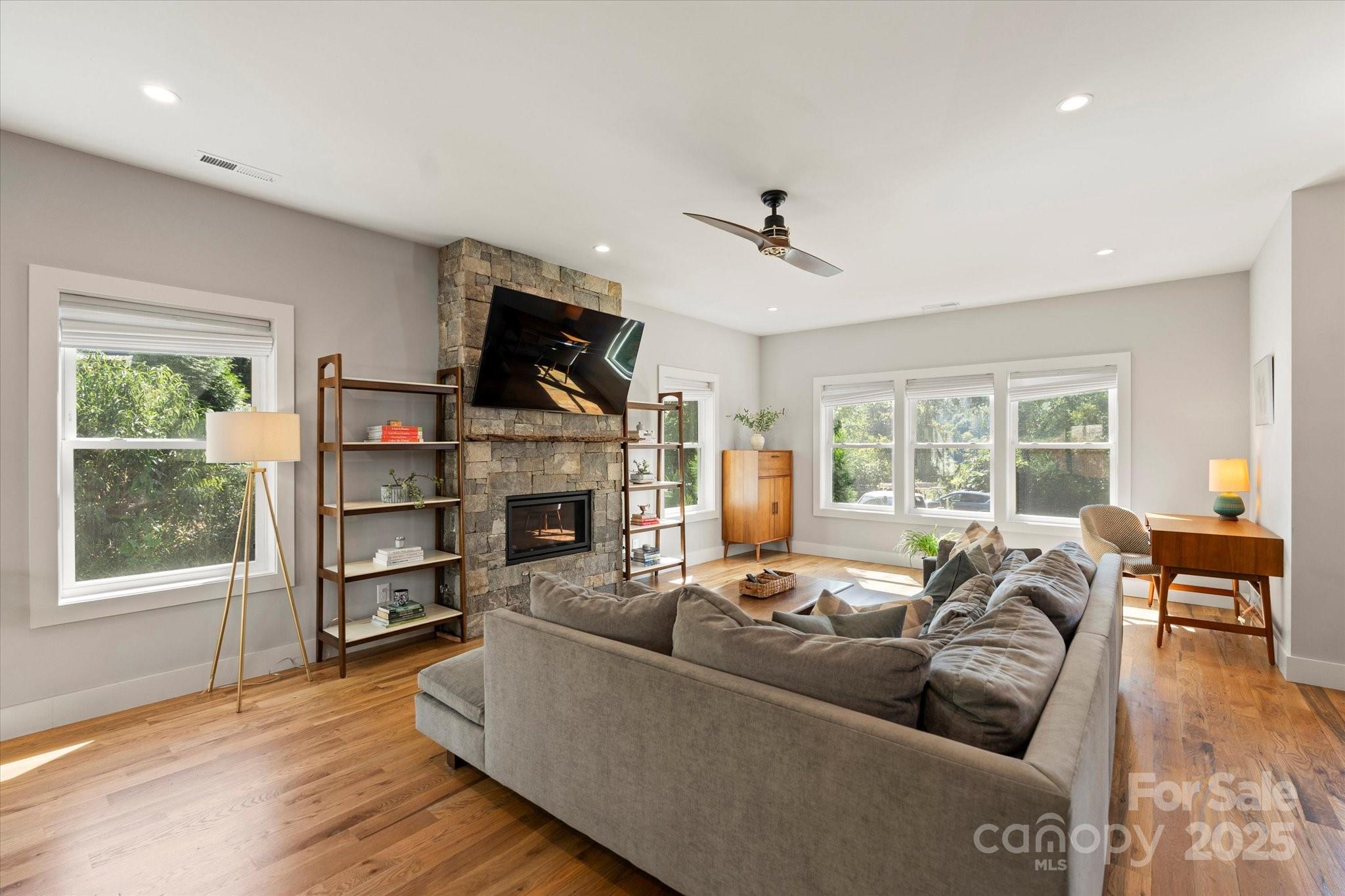 152 Joyner Avenue Asheville NC 28806