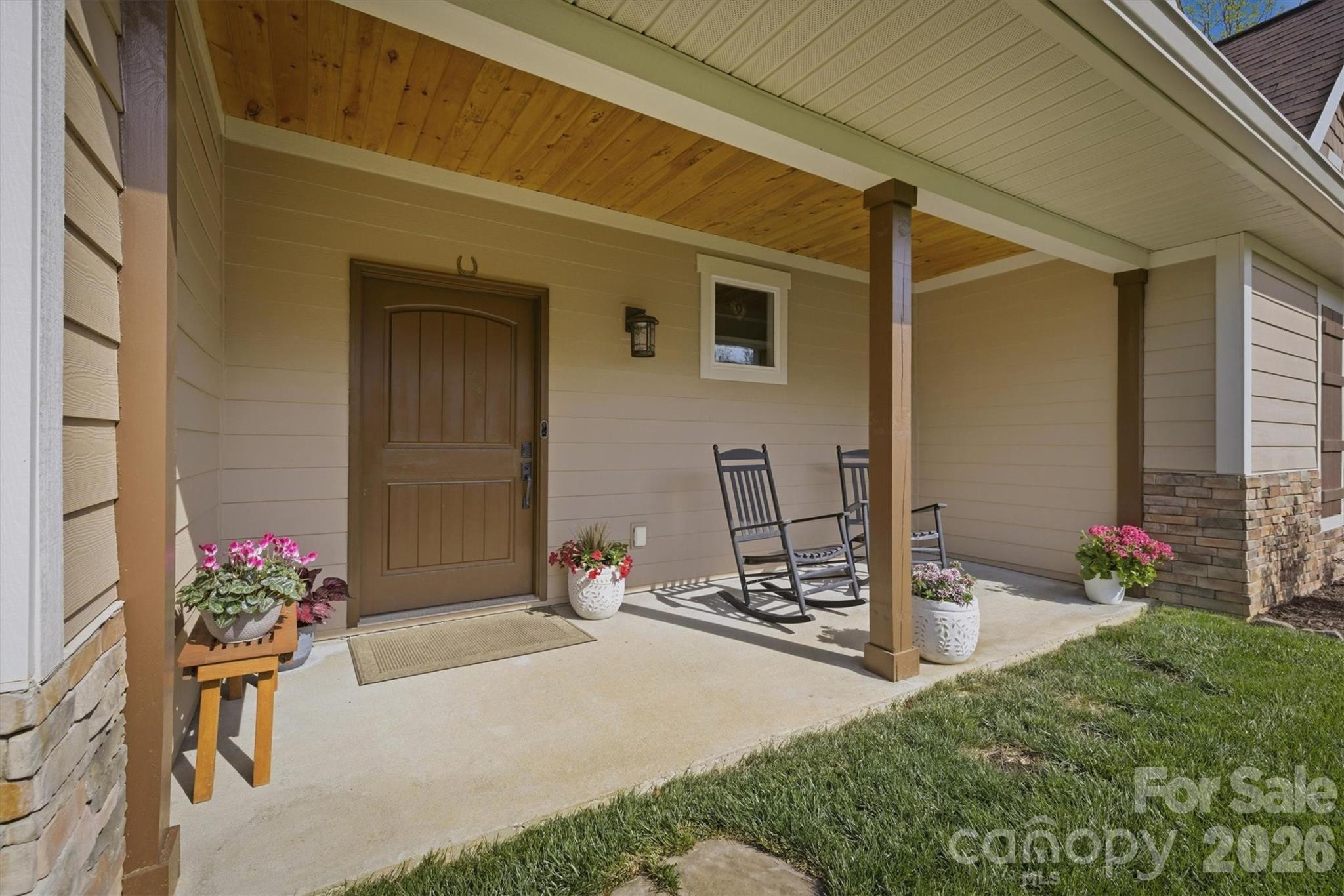 1510 High Valley Way Lenoir NC 28645