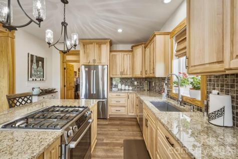 1510 High Valley Way Lenoir NC 28645