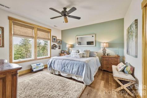1510 High Valley Way Lenoir NC 28645