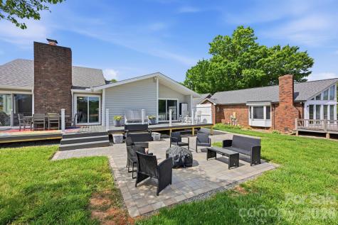 8029 Lucky Creek Lane Denver NC 28037
