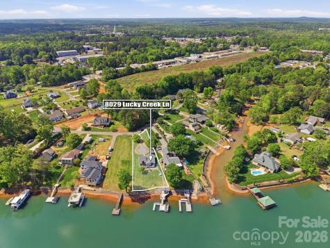 8029 Lucky Creek Lane Denver NC 28037