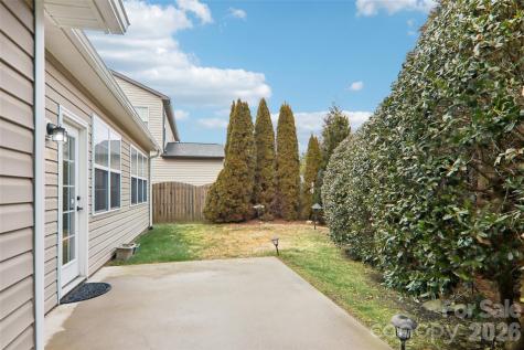 1 Breyerton Court Asheville NC 28804