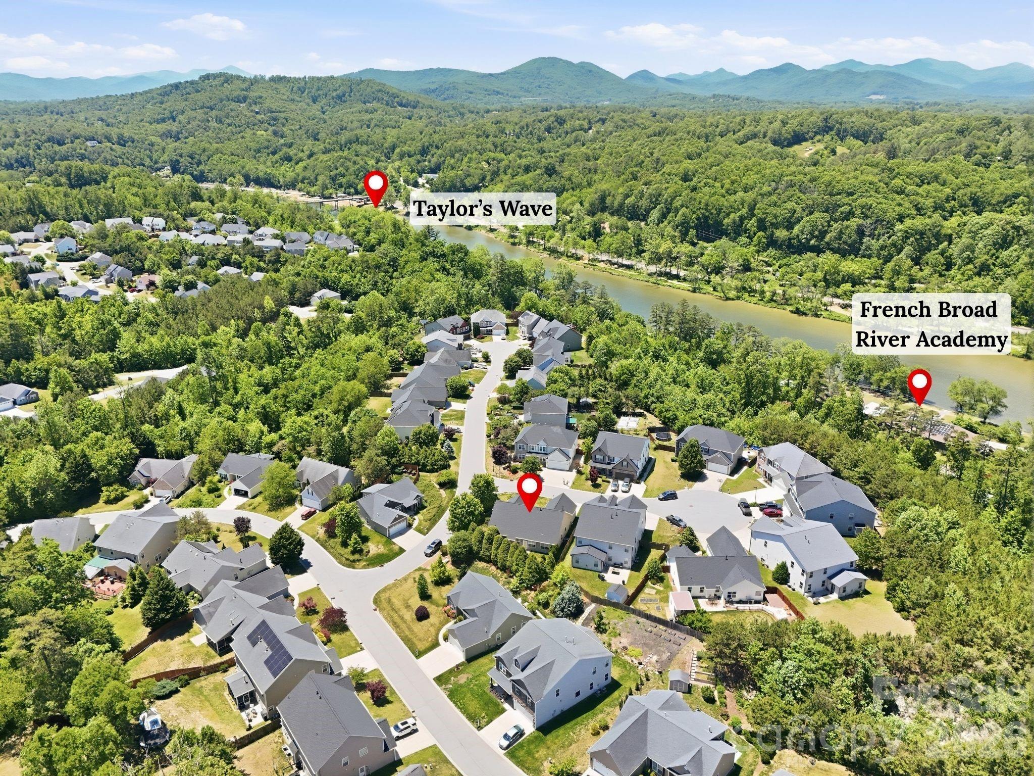 1 Breyerton Court Asheville NC 28804