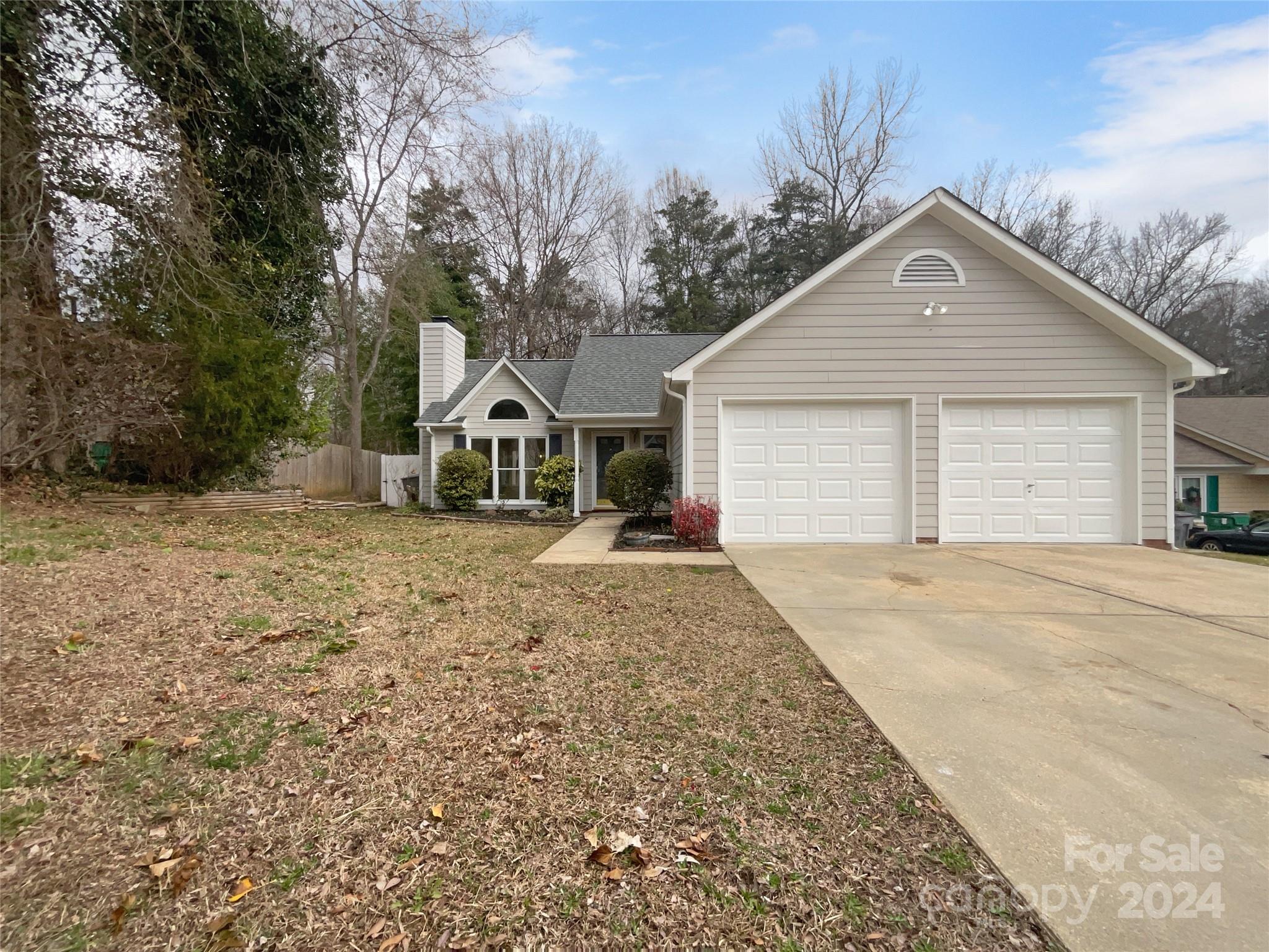 7412 Claymont Drive Charlotte NC 28227