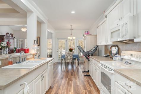 119 Ivy Creek Lane Mooresville NC 28115