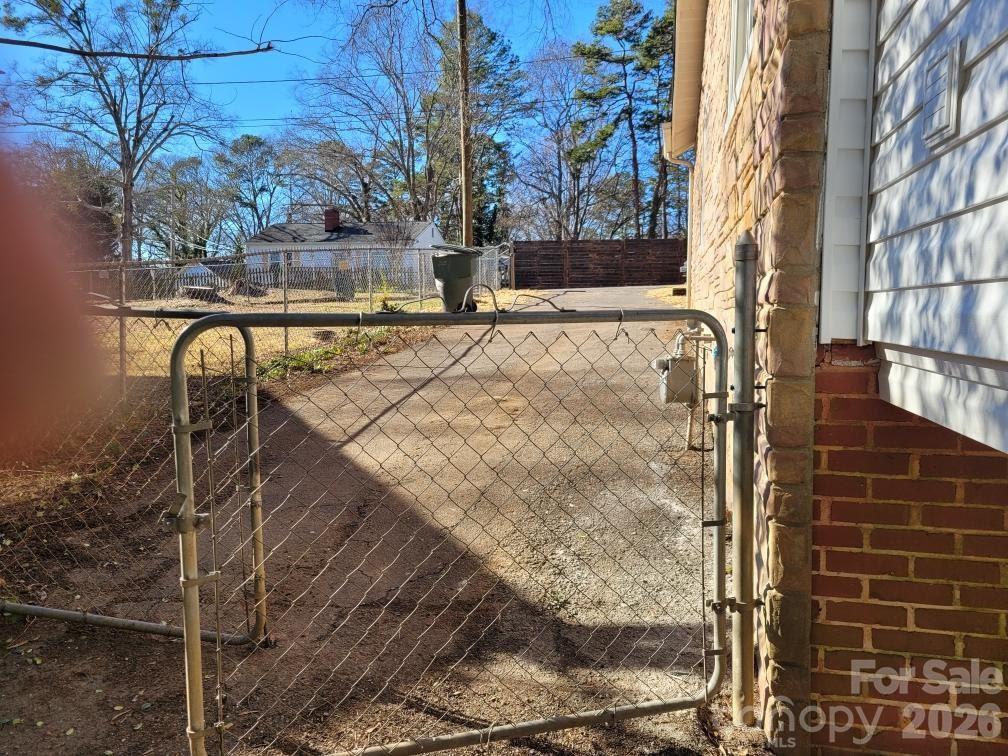 1116 East Drive Gastonia NC 28052