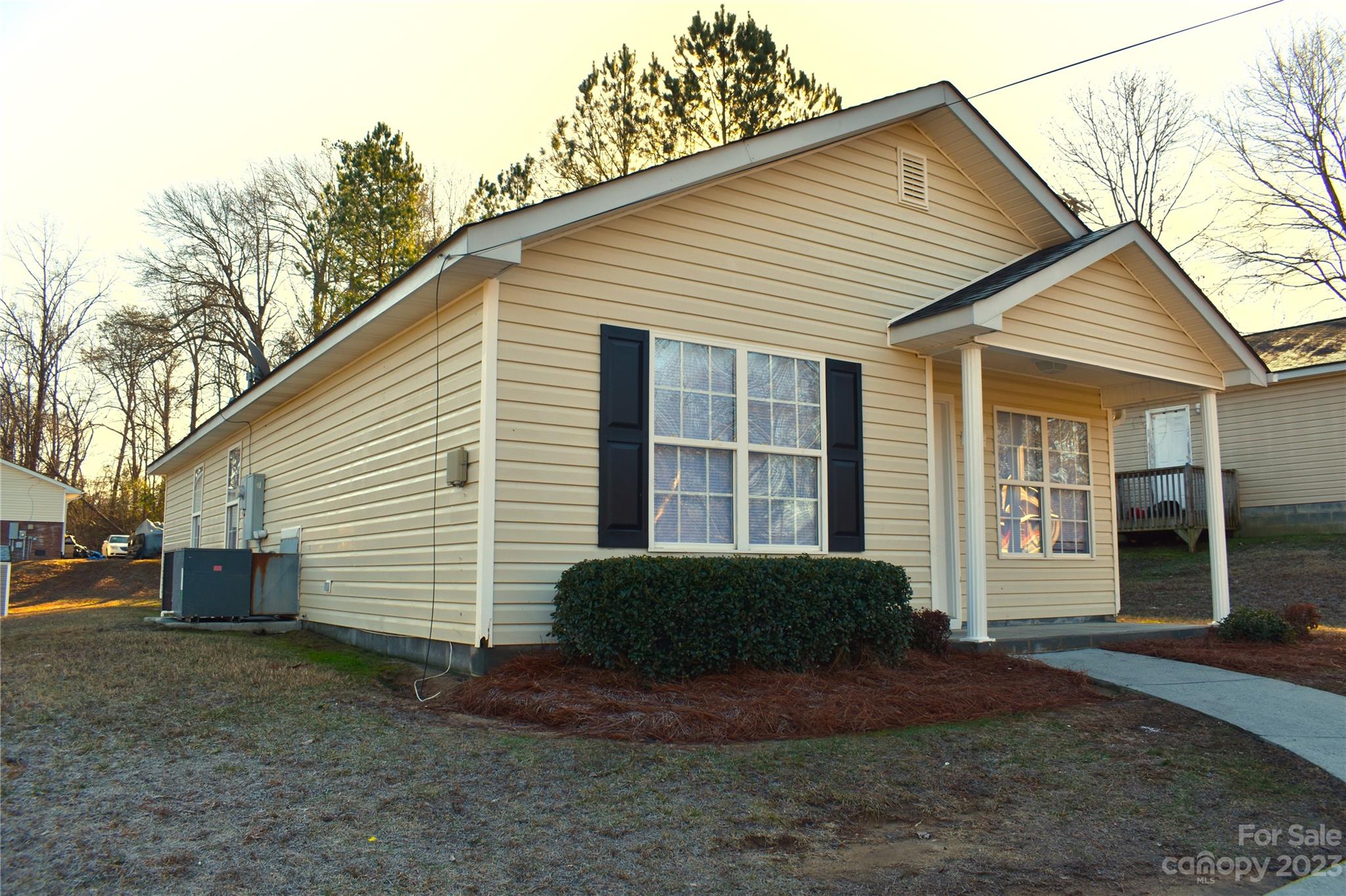 724 N Chestnut Street Gastonia NC 28054