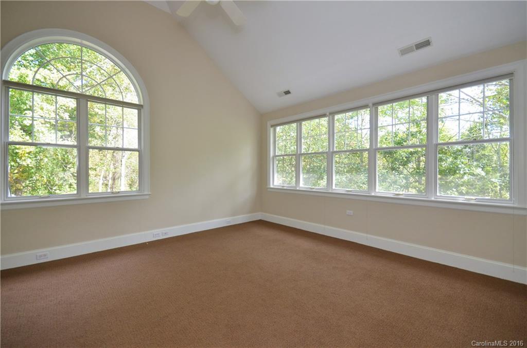 58 Robinhood Road Asheville NC 28804