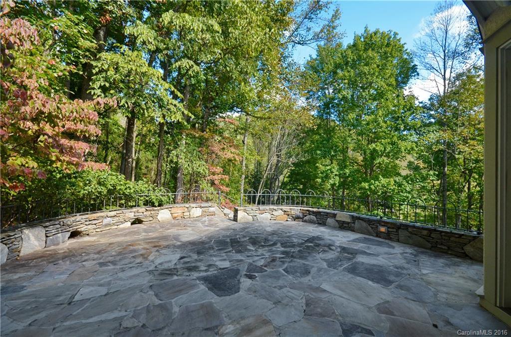 58 Robinhood Road Asheville NC 28804