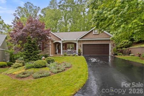 69 Old Pasture Way Hendersonville NC 28739