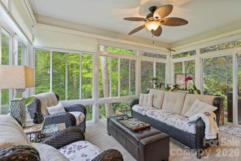 69 Old Pasture Way Hendersonville NC 28739