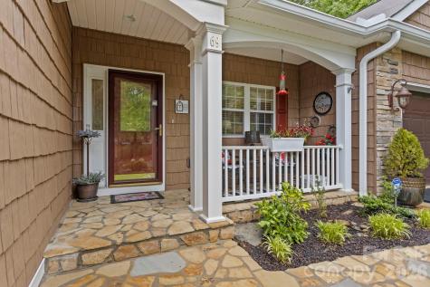 69 Old Pasture Way Hendersonville NC 28739