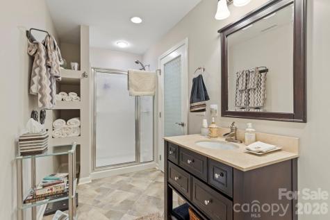 69 Old Pasture Way Hendersonville NC 28739