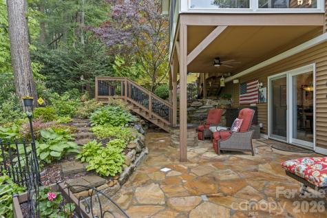 69 Old Pasture Way Hendersonville NC 28739