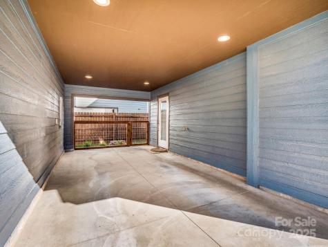 9 W Citra Street Arden NC 28704