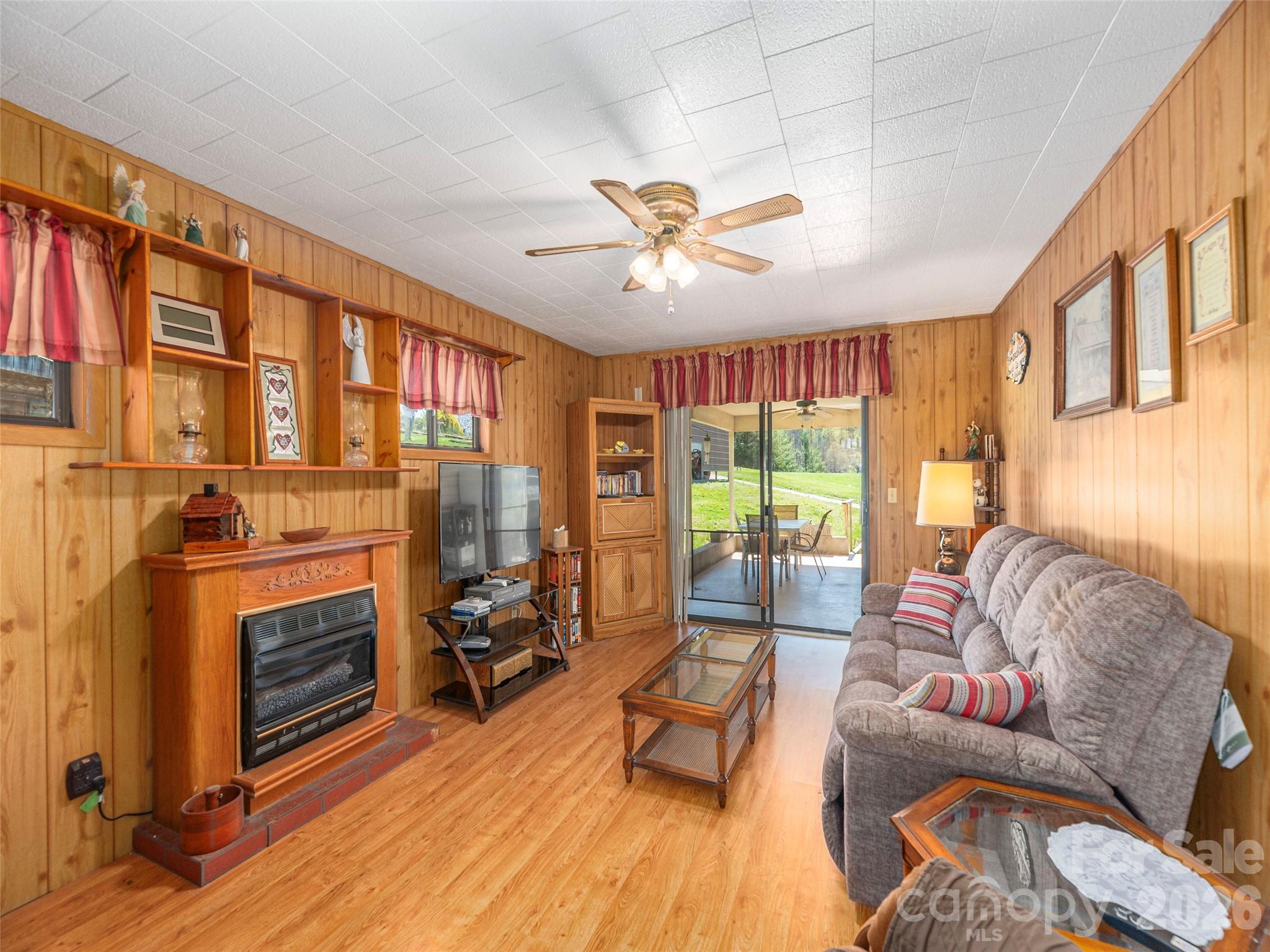 17 Mustang Lane Waynesville NC 28786