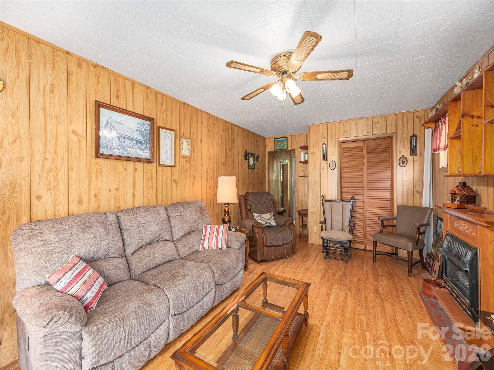 17 Mustang Lane Waynesville NC 28786