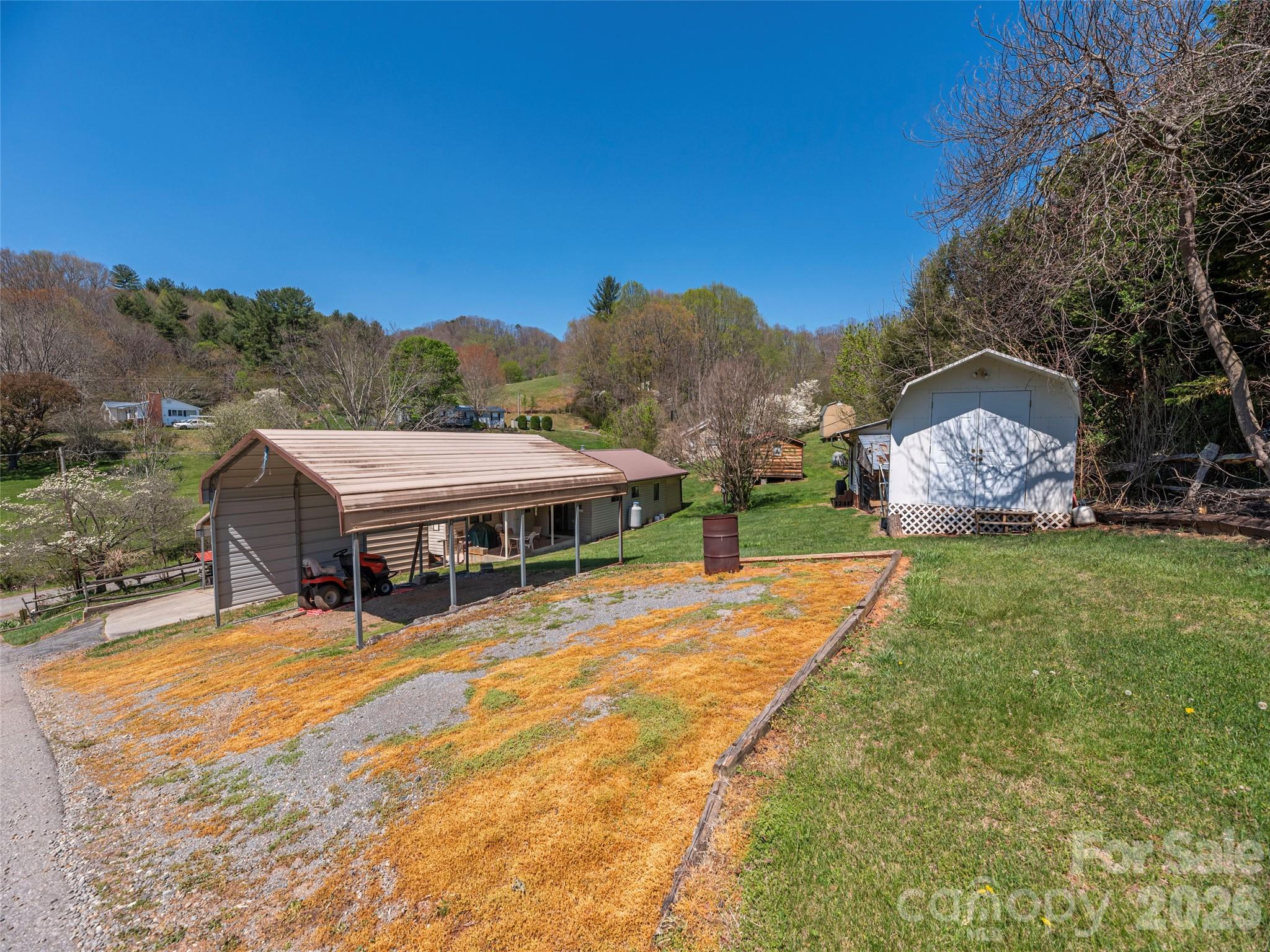 17 Mustang Lane Waynesville NC 28786