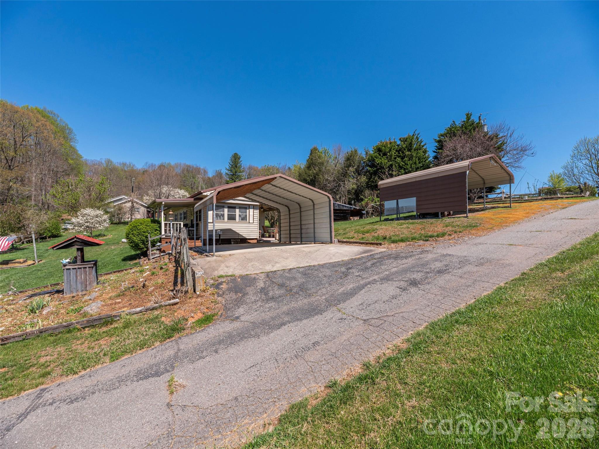 17 Mustang Lane Waynesville NC 28786