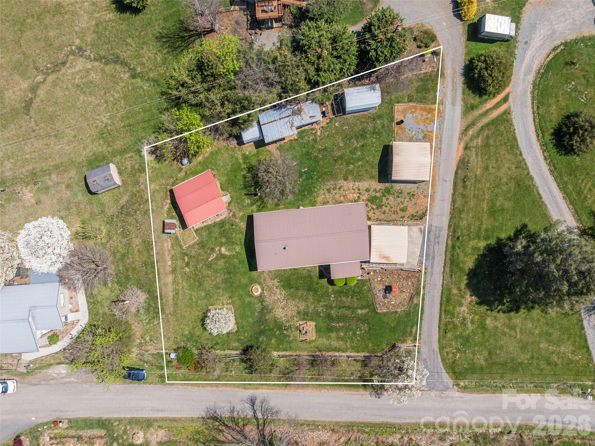 17 Mustang Lane Waynesville NC 28786