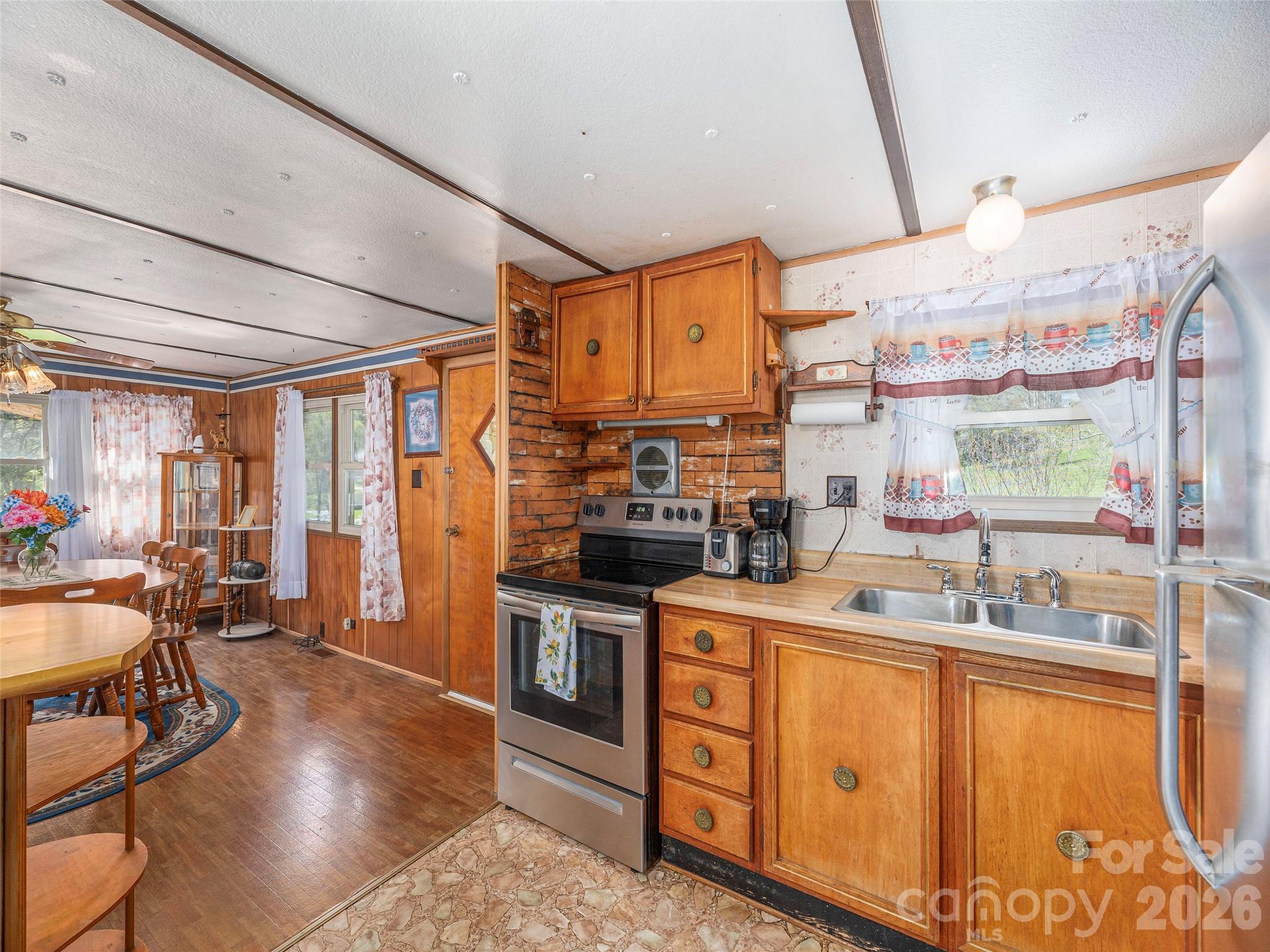 17 Mustang Lane Waynesville NC 28786