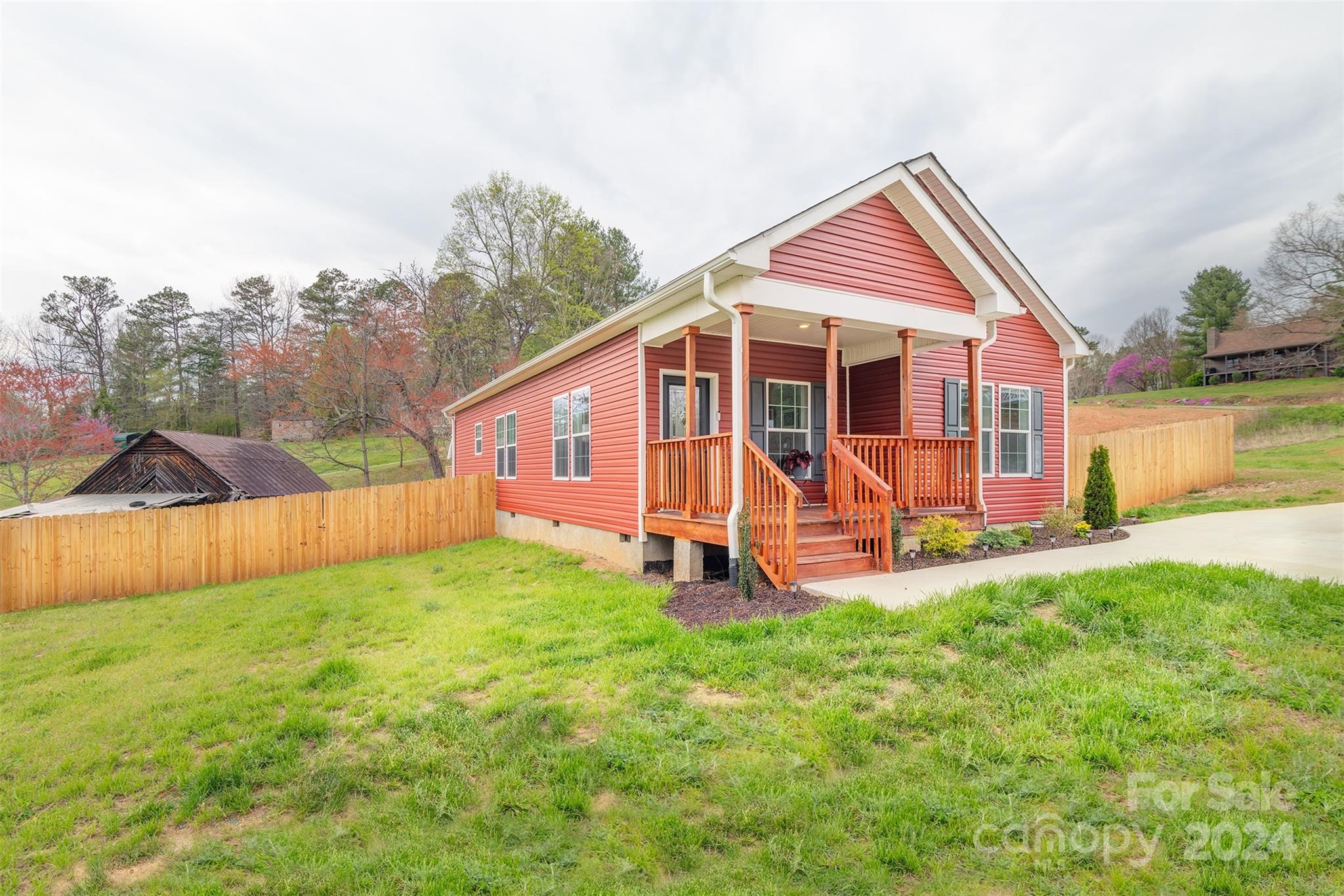 2 Clarks Chapel Extension Weaverville NC 28787