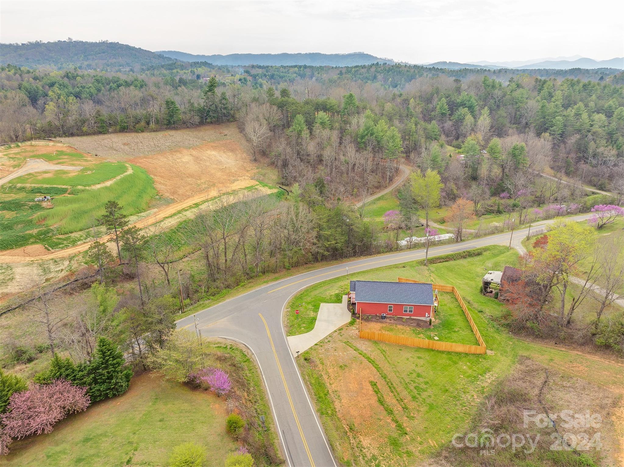 2 Clarks Chapel Extension Weaverville NC 28787