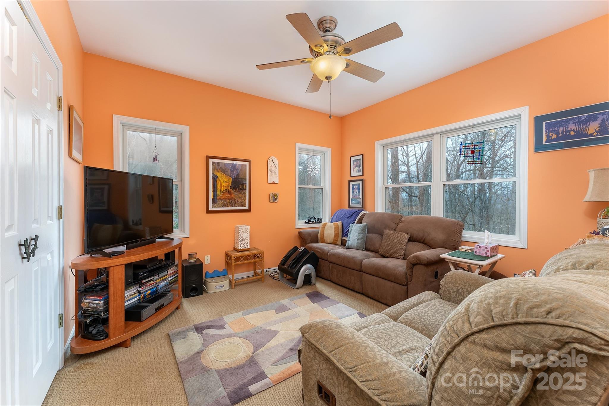 27 Hunting Lodge Drive Black Mountain NC 28711