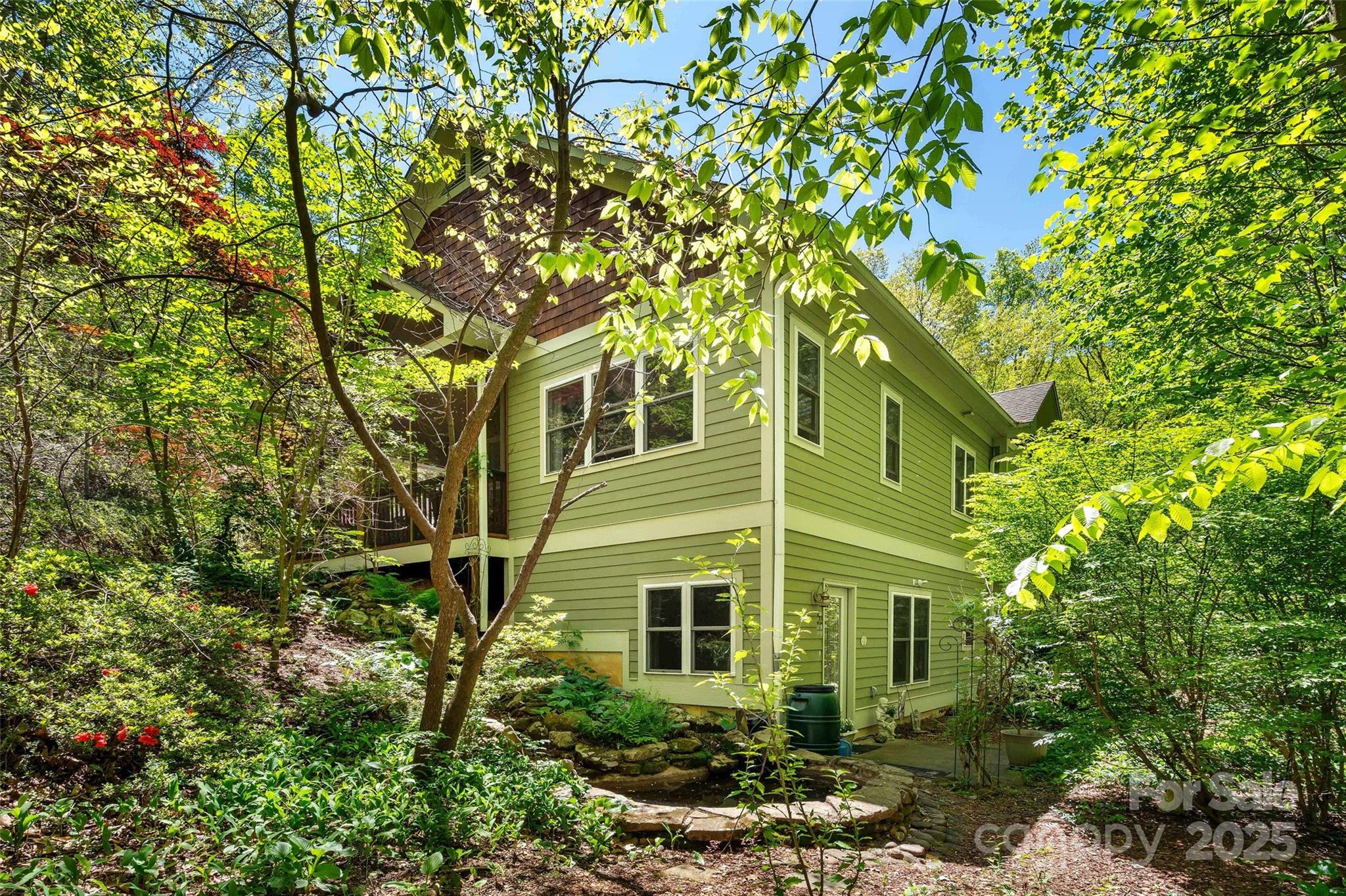 27 Hunting Lodge Drive Black Mountain NC 28711