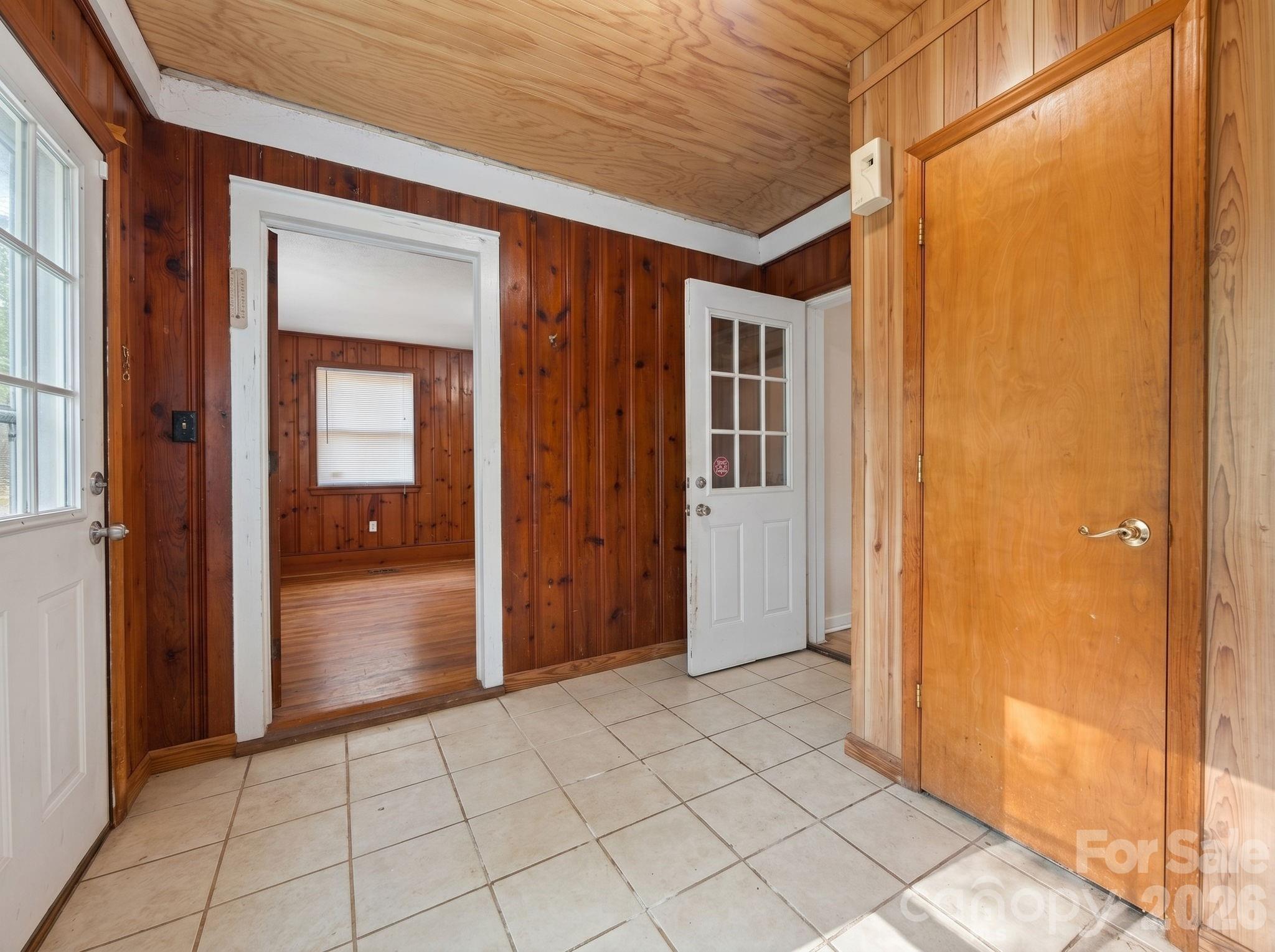 2120 Amesbury Avenue Charlotte NC 28205