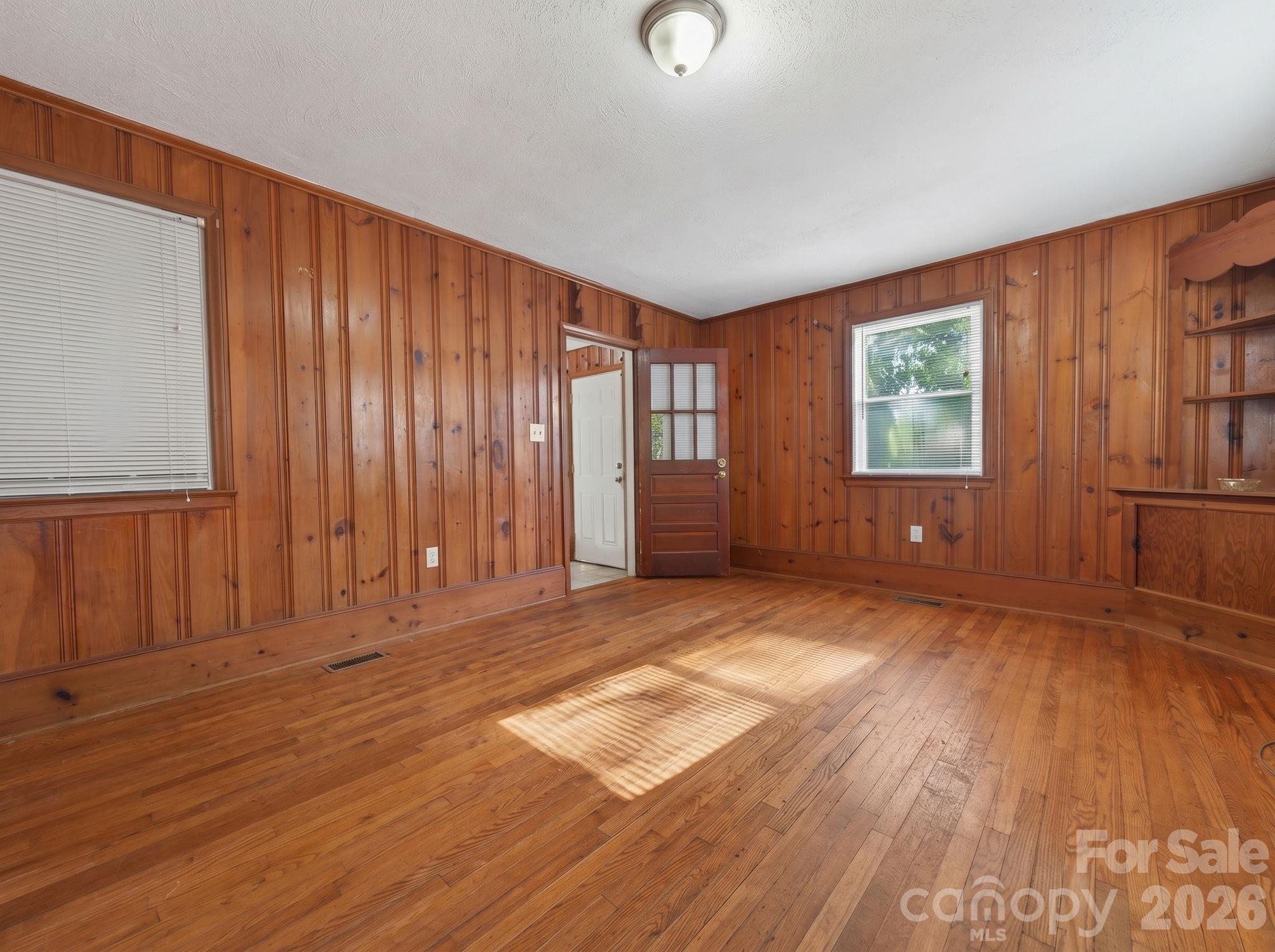 2120 Amesbury Avenue Charlotte NC 28205