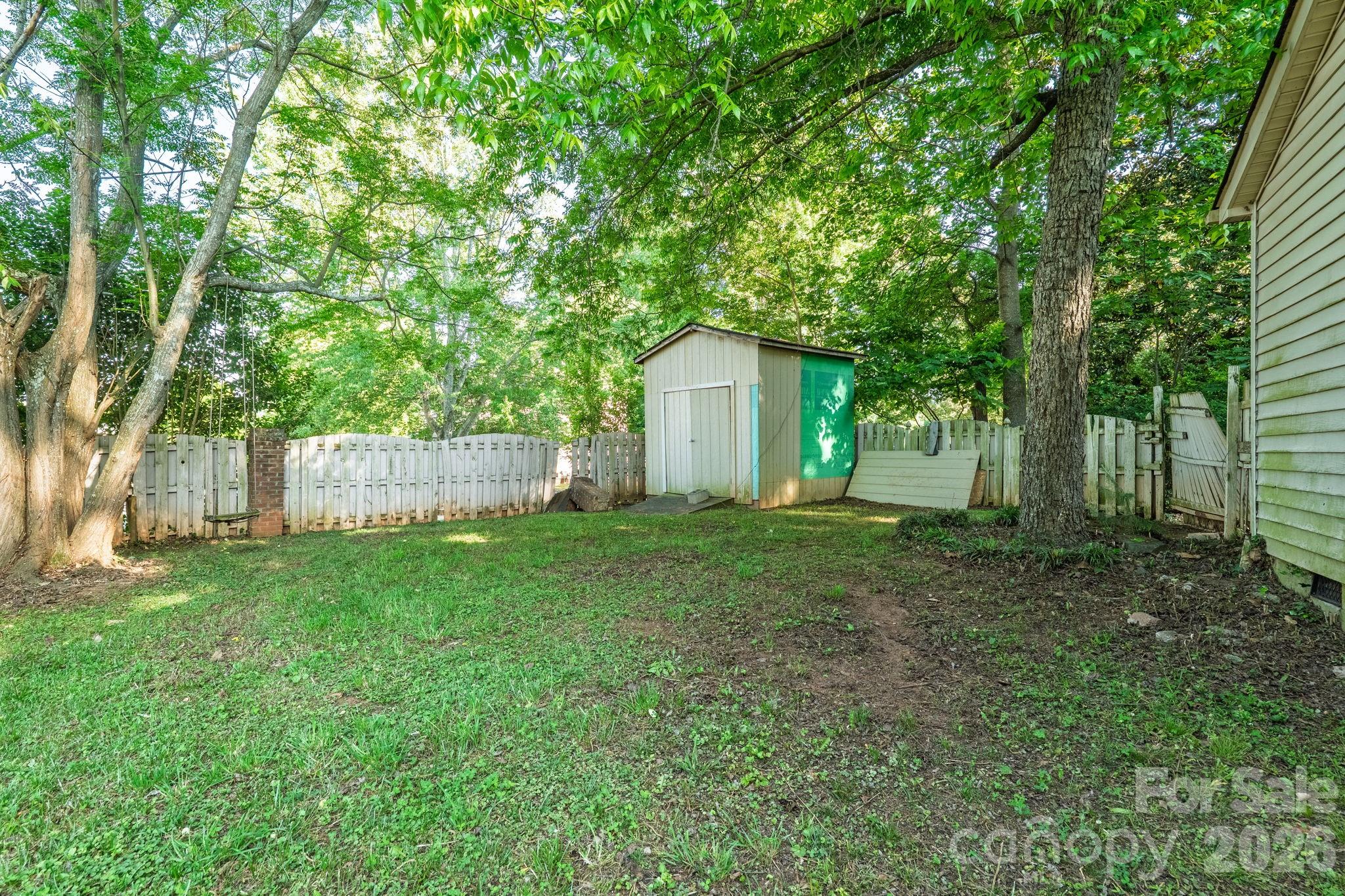 2120 Amesbury Avenue Charlotte NC 28205