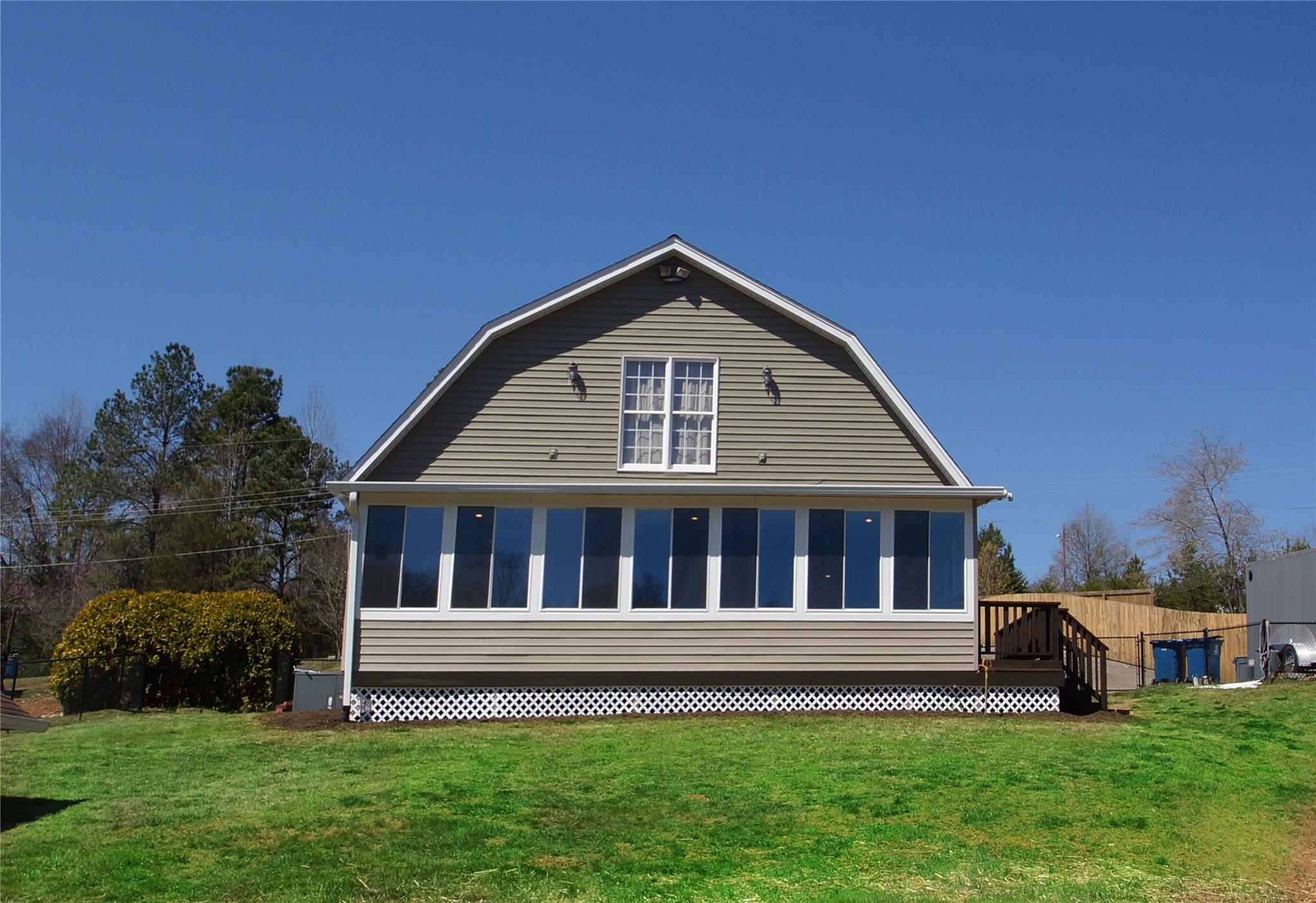 193 Lakeside Loop Hickory NC 28601