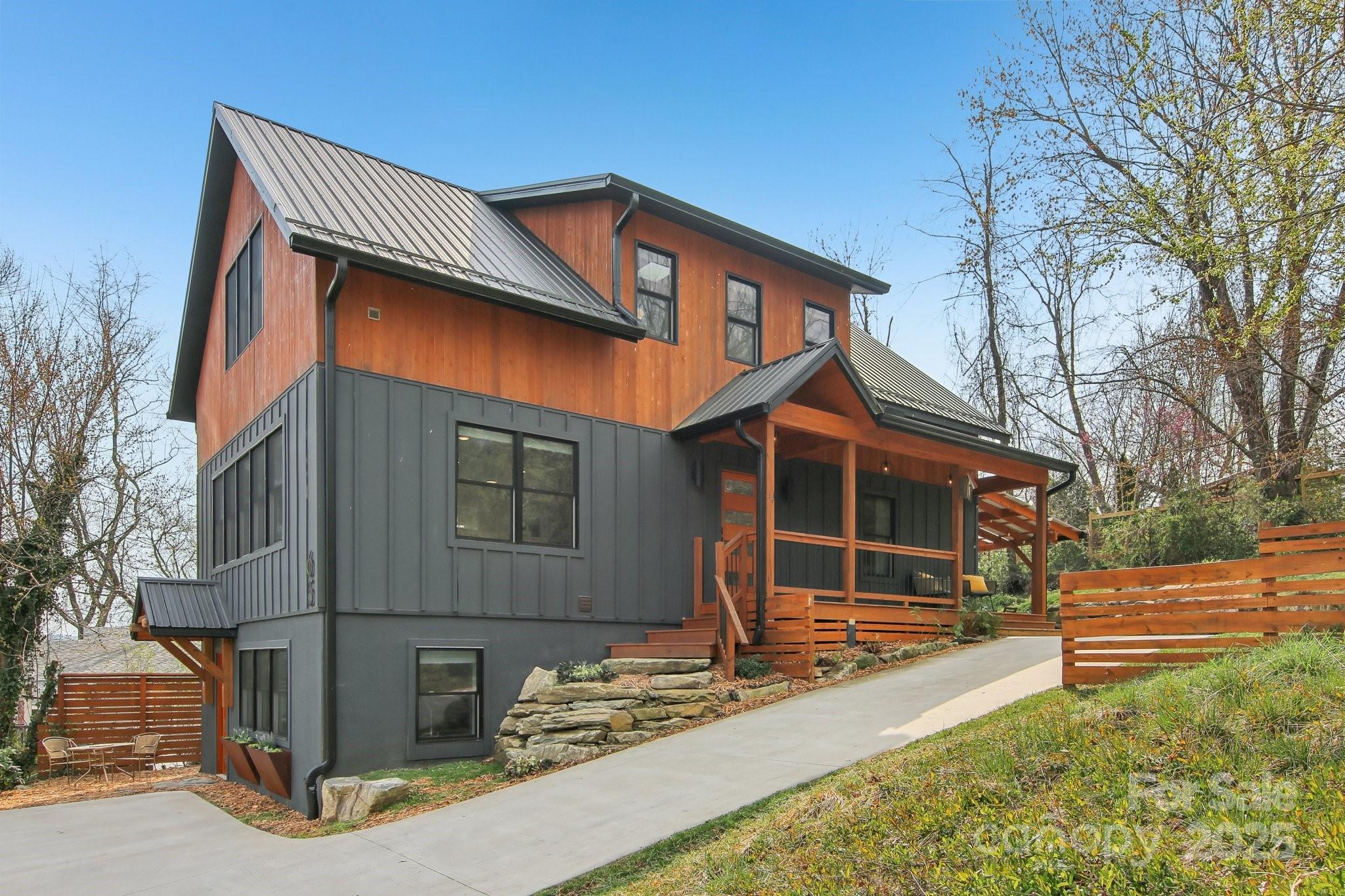 65 Wellington Street Asheville NC 28806