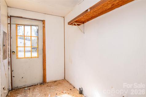 682 Grant Drive Roanoke Rapids NC 27870