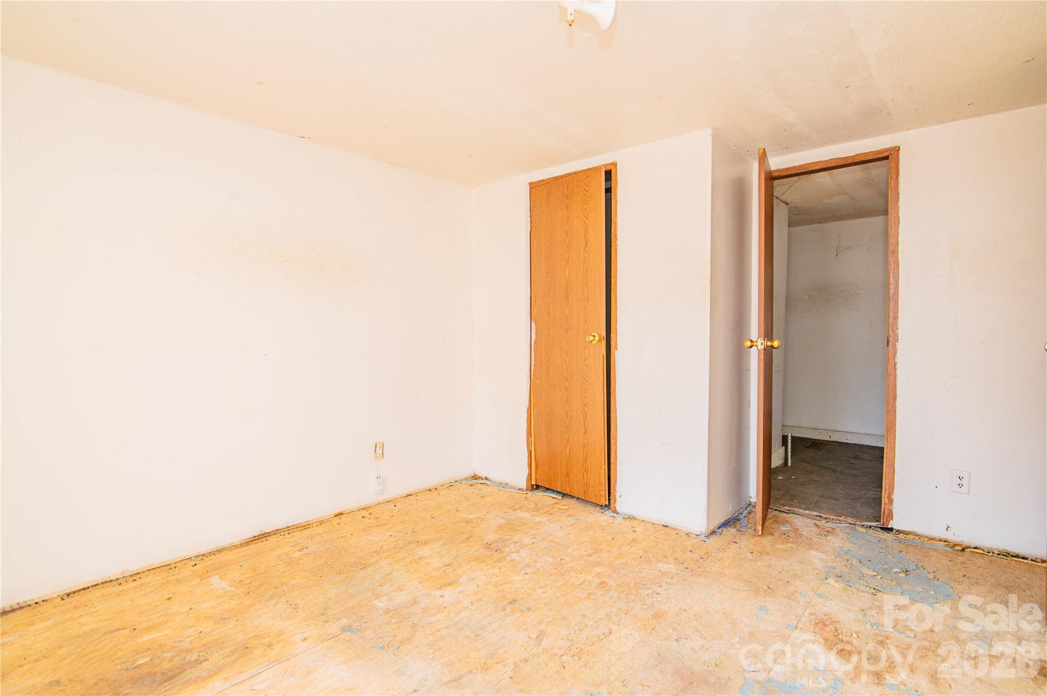 682 Grant Drive Roanoke Rapids NC 27870