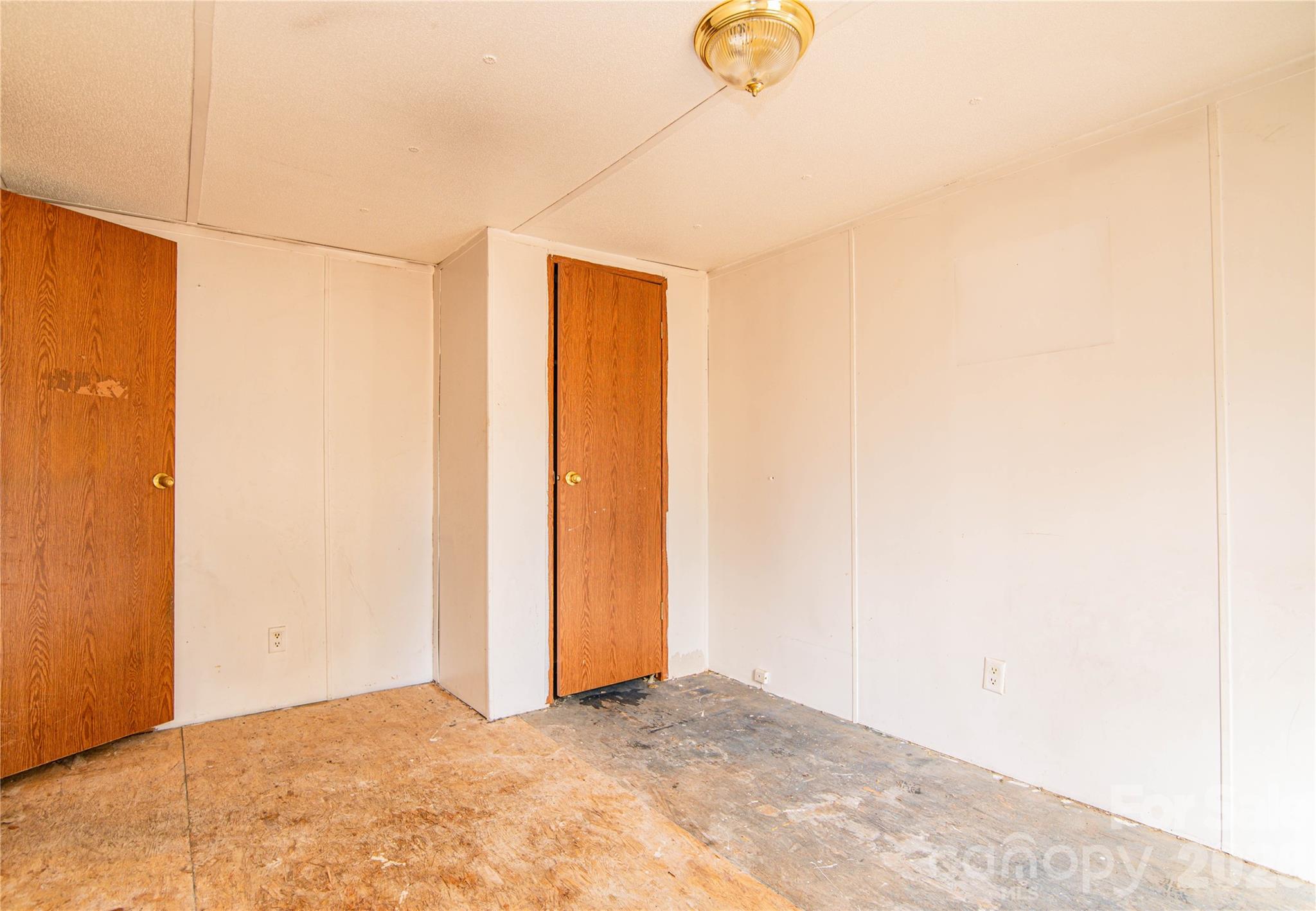 682 Grant Drive Roanoke Rapids NC 27870