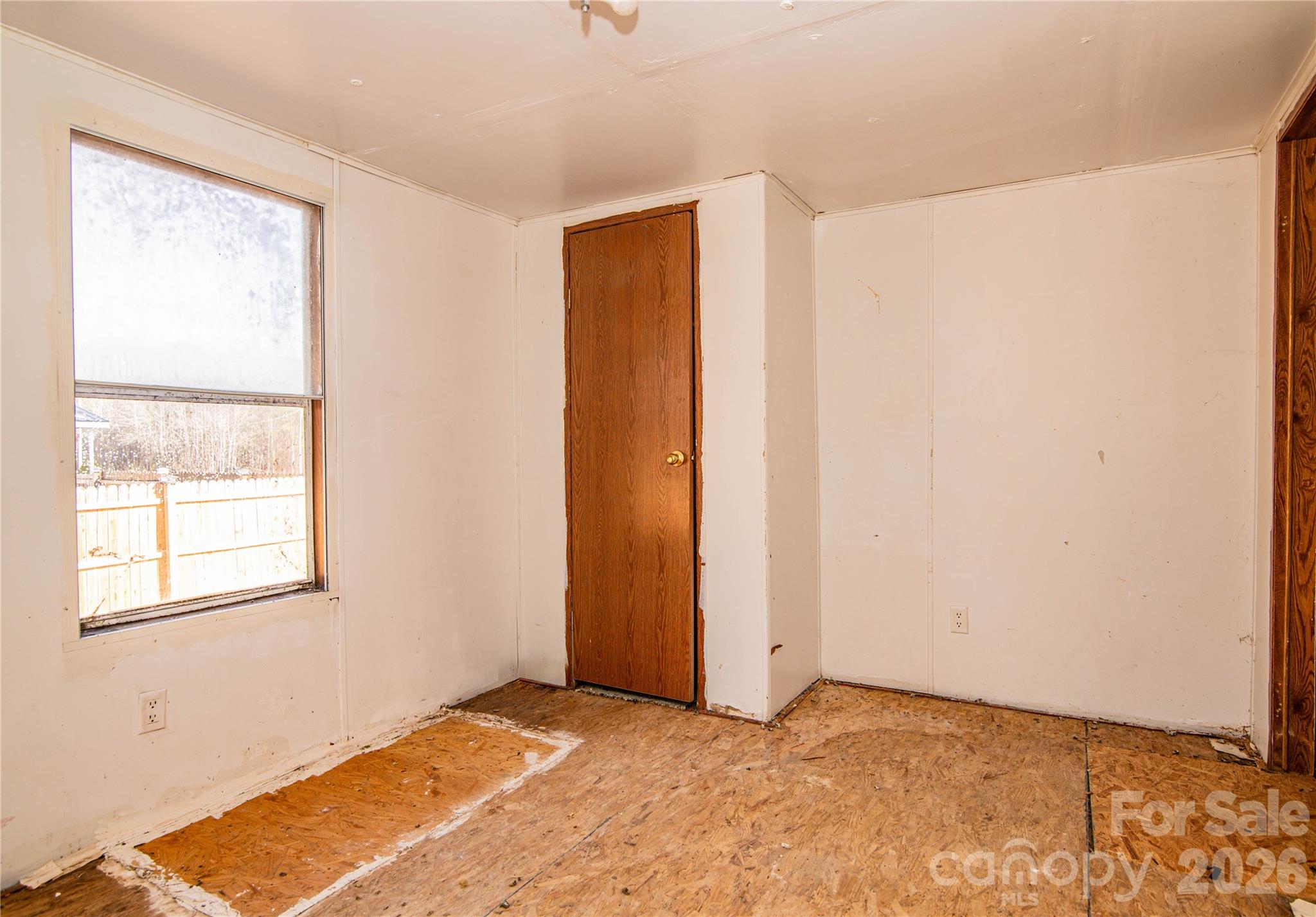 682 Grant Drive Roanoke Rapids NC 27870