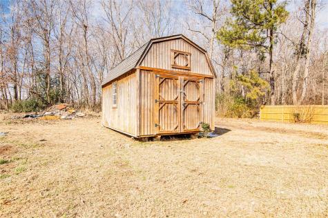 682 Grant Drive Roanoke Rapids NC 27870