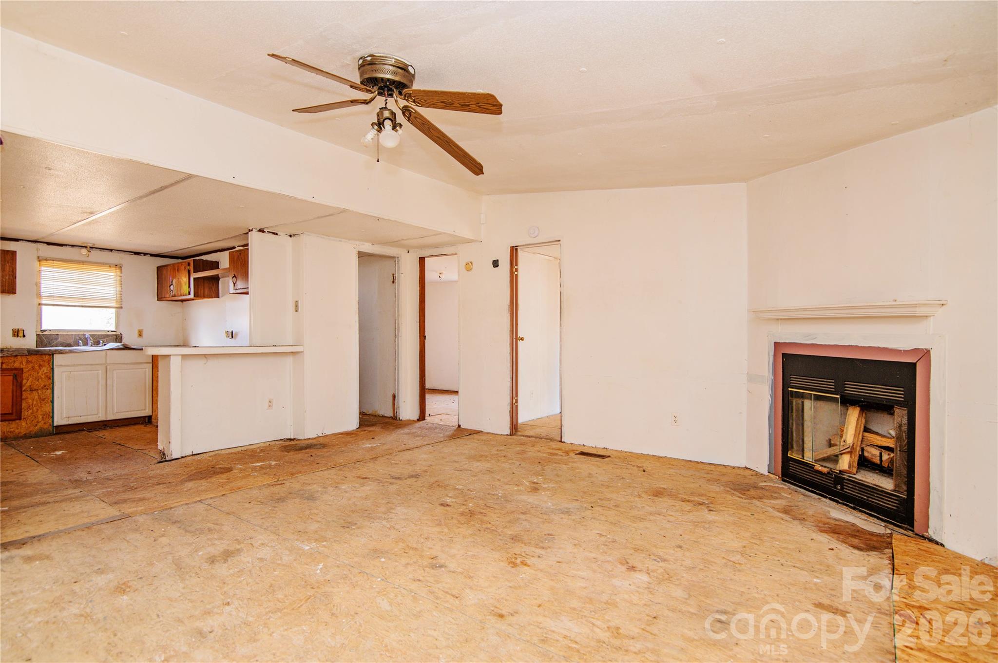 682 Grant Drive Roanoke Rapids NC 27870
